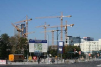 Für die Unternehmen des Bauhauptgewerbes sind dabei geplante höhere Investitionen des Bundes in die Infrastruktur von 4 Mrd. € von besonderem Interesse.