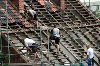 Kreative Gemeinschaftsprojekte, bei denen sich die Bauherren in den unterschiedlichen Rechtsformen wie z. B. <br />Wohnungseigentümergemeinschaft, Genossenschaft, Verein oder GmbH zusammengeschlossen haben und die beweisen, dass man auch zu erschwinglichen Preisen individuell und qualitativ hochwertig sowie energiebewusst bauen kann, können sich bewerben.