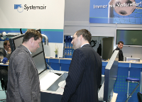Intensive Beratung am Gerät bei Systemair.