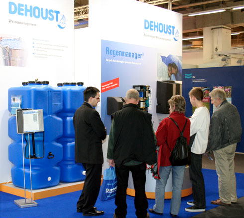 Nachhaltiges Wassermanagement stand auch bei Dehoust...