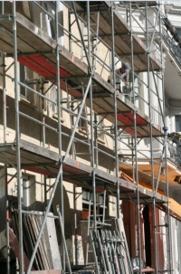 Wer die energetische Sanierung der Haustechnik aus eigenen Mitteln finanziert, bekommt einen Investitionszuschuss von 15 Prozent, jedoch maximal 7.500 Euro pro Wohneinheit, erstattet. Bild: Intemann / Redaktion