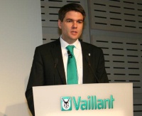 Dr. Marc Andree Groos, Geschäftsführer Vaillant Deutschland, will sich zukünftig im KWK-Markt auch um die große Gruppe der Kunden mit Einfamilienhaus kümmern. 