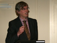 Prof. Dr. med. Thomas Kistemann M. A., stellvertretender Direktor des Instituts für Hygiene & Public Health und Leiter des WHO Kollaborationszentrum für Gesundheitsförderndes Wassermanagement.
