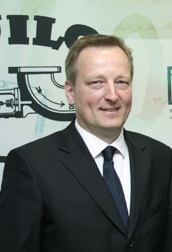Holger Krasmann, Vorstand Technik und Produktion, sieht...