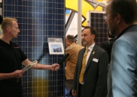Interviews auf der Intersolar 2009 in München. Norbert Rechlin, Vertriebsleiter Deutschland bei Wagner & Co, im Gespräch mit dem Videoteam des HaustechnikDialogs.