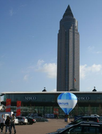 Beeindruckender Rekord: Weltleitmesse ISH 2007 mit 215.378 Besuchern.
