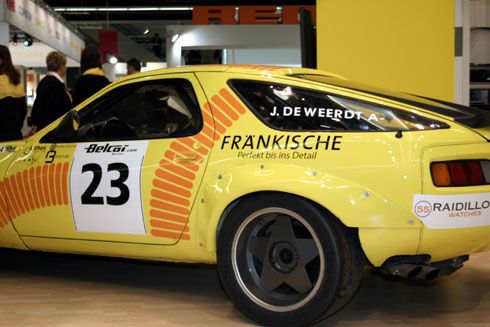 Bei den Fränkischen Rohrwerken symbolisiert der Porsche...