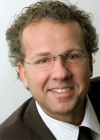 Bereits seit einigen Wochen leitet Dr. Andreas Kämpf die Abteilung Kommunikation des Steinhagener Unternehmens. Fotos: Jung Pumpen