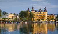 Die einzigartige Gesamtkonzeption des neuen Luxus-Resorts „Schloss Velden“ setzt neue Maßstäbe in der internationalen Hotellerie