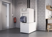 …während das Brennwertgerät BOK auf den Brennstoff Öl setzt und so für Ausfallsicherheit sorgt. Zudem ergänzen sich die beiden Geräte optimal und bringen eine erhöhte Effizienz mit sich.<br />Bilder: August Brötje <br />