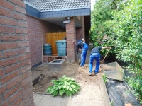 Der Aufstellort wir für die Installation der Wärmepumpe vorbereitet.