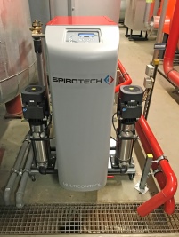 Der Druckhalteautomat SpiroPress Multicontrol als Doppelpumpenanlage,.......