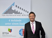 Günther Mertz, Geschäftsführer der TGA-Repräsentanz.......