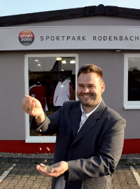 Inhaber Stefan Geiger ist begeistert von Pellets und rundum zufrieden. Fotos: Ökofen