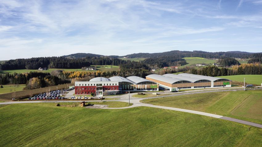 Der Firmensitz von ÖkoFEN in Niederkappel/OÖ wurde...
