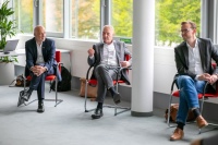 Bild: v. l.: Christof Burmann (Oventrop), Mario Besseling (Hans Sasserath) und Dr. Christoph Batzilla (Wolf)