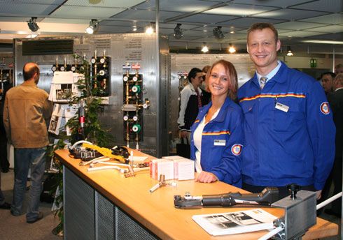 Fachpersonal präsentierte die hochwertigen Systemlösungen...