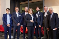 Die Teilnehmer der Podiumsdiskussion beim von STIEBEL.......