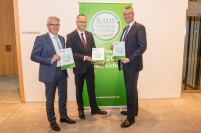 Mainova-Vorstand Dr. Constantin H. Alsheimer (rechts).......