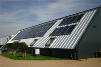 Solarthermie und Photovoltaik sind auf Pützstück‘s neuer Zentrale selbstverständlich. 