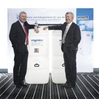 Norbert Potthoff (l.) übernimmt zusätzlich zur Vertriebsleitung.......