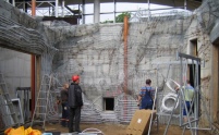 Baustelle „Borgoriwald“: Installateure verlegen insgesamt.......