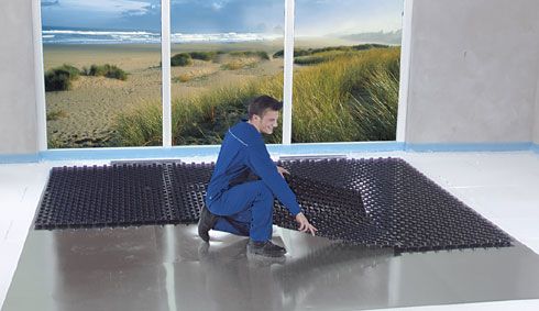Der durchdachte Fußbodenaufbau ermöglicht eine übersichtliche...