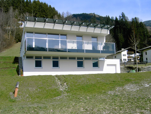 Ein Haus zum Arbeiten und Wohnen mit moderner Ausstattung:...