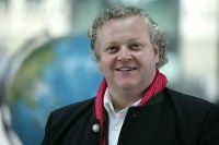 Solarworld-Chef Frank Asbeck hat die Finanzwelt mit dem überraschenden Kaufangebot für die deutschen Opel-Werke verblüfft. Foto: SolarWorld