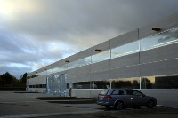 Die neue Halle umfasst 5400 Quadratmeter Fläche und sieht eine Energieversorgung zu 100 Prozent durch eigene Anlagen vor.