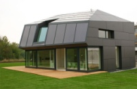 In Betrieb gegangen: Das Haus der Zukunft von Sonnenkraft. Foto: SONNENKRAFT