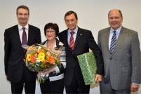 Karlheinz Reitze (links) sowie Firmeninhaber Dr. Ulrich.......