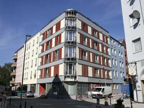 Einen Altbau auf den heutigen Passivhausstandard zu...