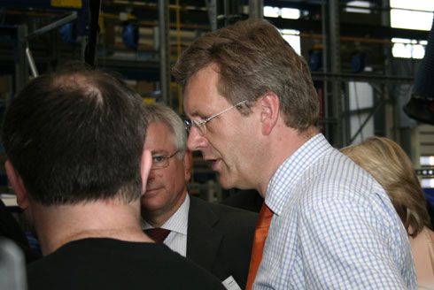 Ministerpräsident Christian Wulff informiert sich über...