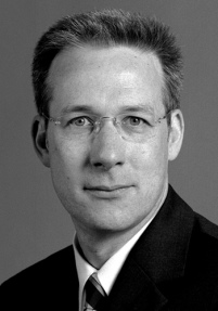 Dr. Dietmar Meister will mit dem Kredit die Ausrichtung.......