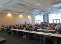 Mit 100 Teilnehmern war die Veranstaltung sehr gut besucht, ein Indiz für den großen Erklärungs- und Diskussionsbedarf zum Thema Effizienzlabel. Bild: VdZ