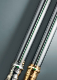 Wirtschaftlich kalkulieren, gewohnt installieren: Das neue Viega Sanpress-Rohr 1.4521 ist für die Trinkwasser-Installation DVGW-zertifiziert und in den Dimensionen 12-108 mm erhältlich. Fotos: Viega