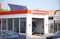 Solarthermie bei Tankstellen. Bilder: Westfalen AG
