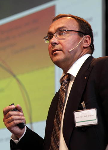 Prof. Dr. rer. nat. Rolf Bracke, Vorstandsvorsitzender...