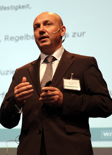 Prof. Dr. Frank-Hendrik Wurm, Leiter Forschung und...