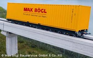 Vollautomatisierter, bedarfsorientierterTransport von einzelnen Containereinheiten